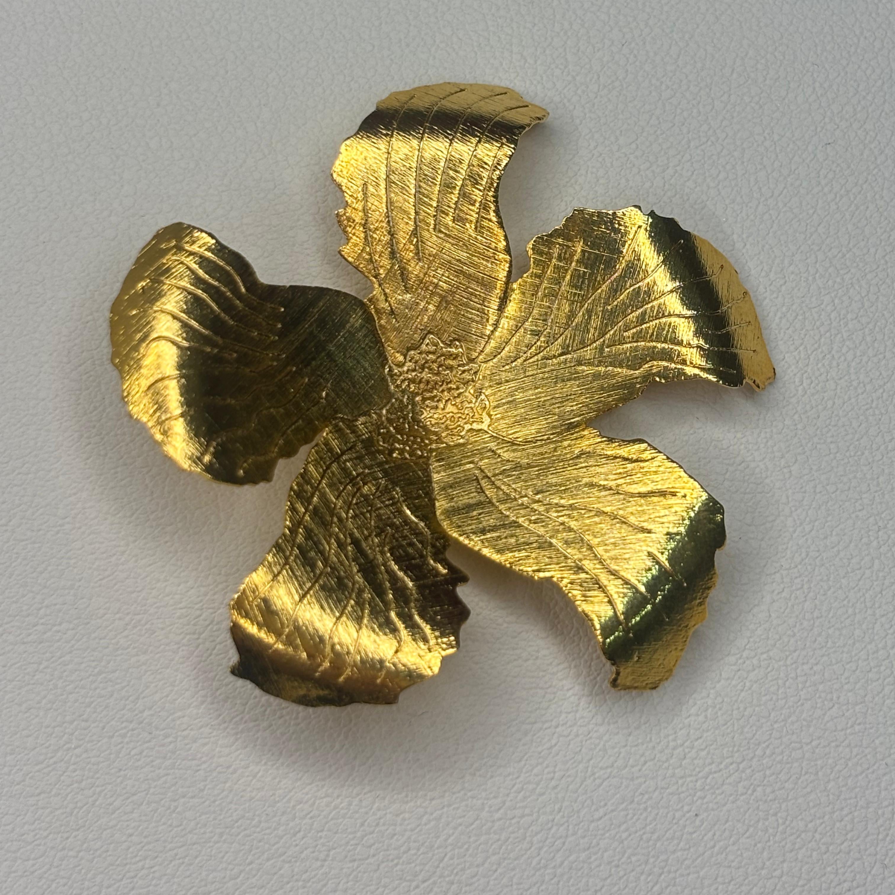 Colgante flor - Bañado en oro