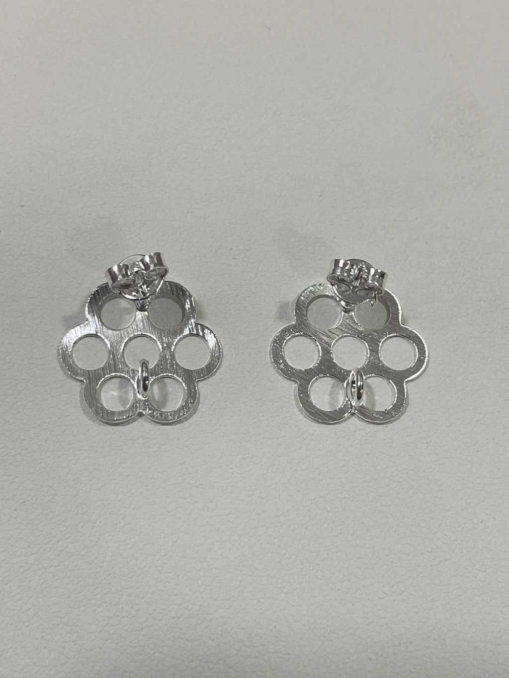 Base de aro Panal con argolla - bañada en plata