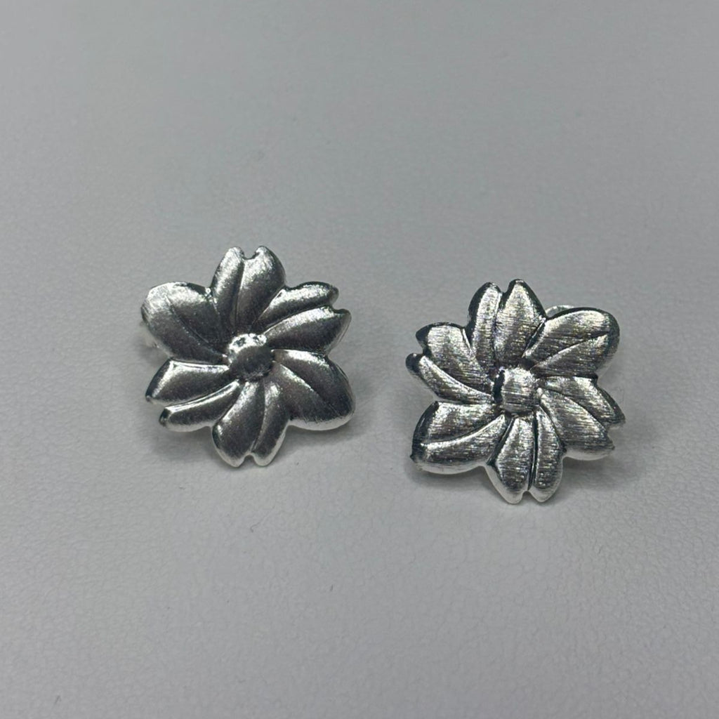 Base de Aro Flor Tamara con argolla - Bañada en plata