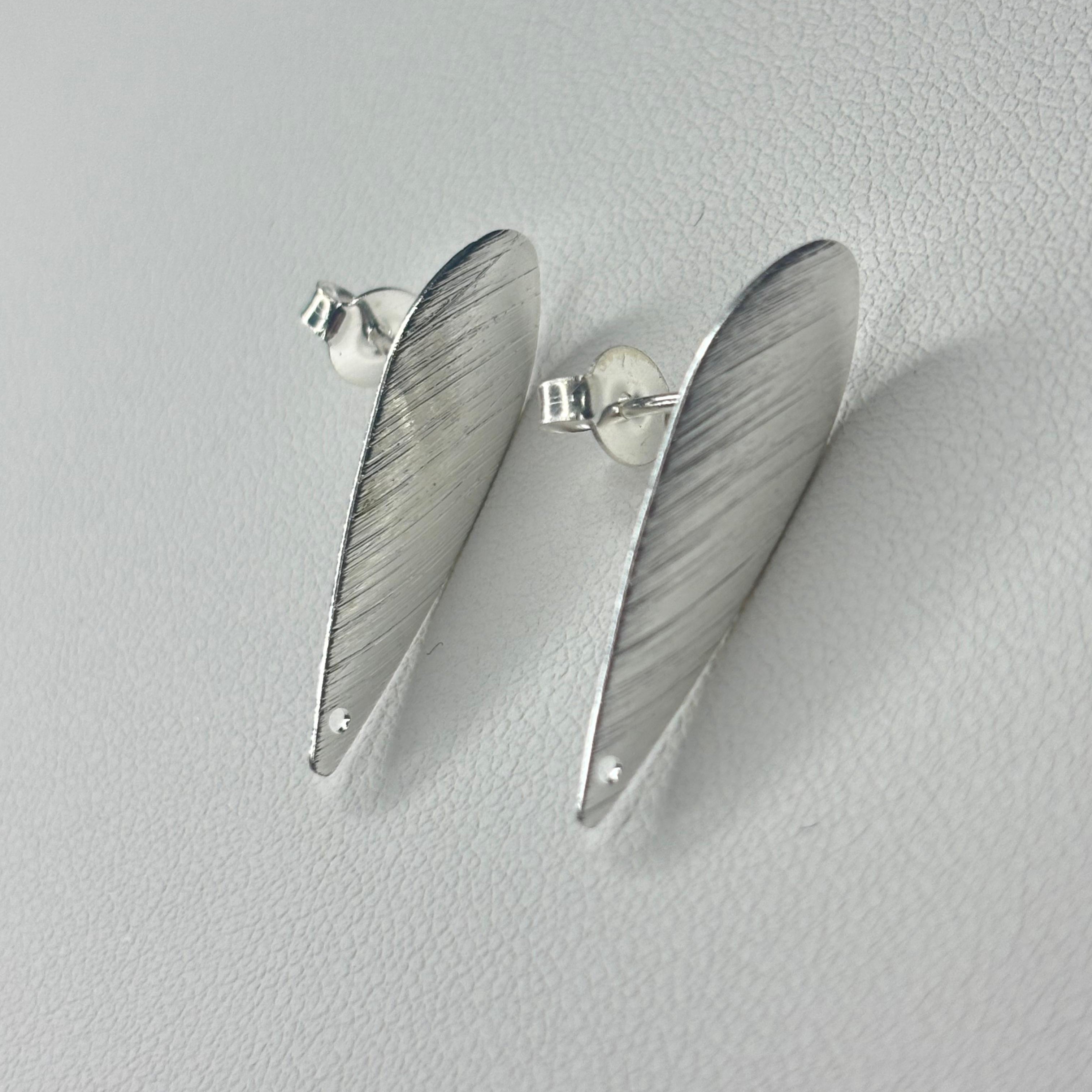 Base de Aro Gota Alargada - Bañada en plata