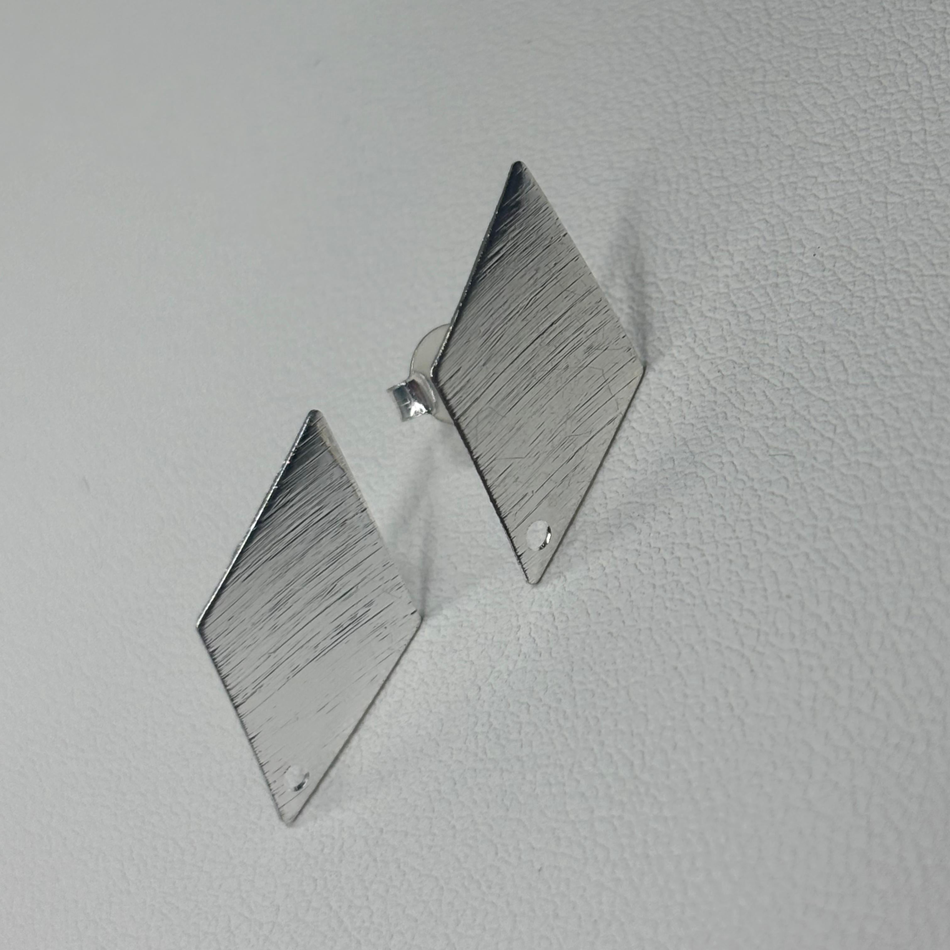 Base de Aro Rombo - Bañada en plata