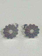 Base de Aro Flor Clau con argolla - Bañada en plata